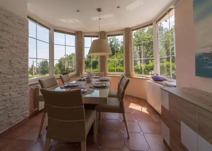 Апартаменты Melanie - Opric Hills *