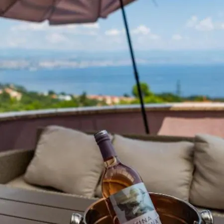 Melanie - Opric Hills